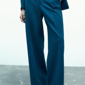 Zara Straight Cut Pants Size L Cornflower Blue